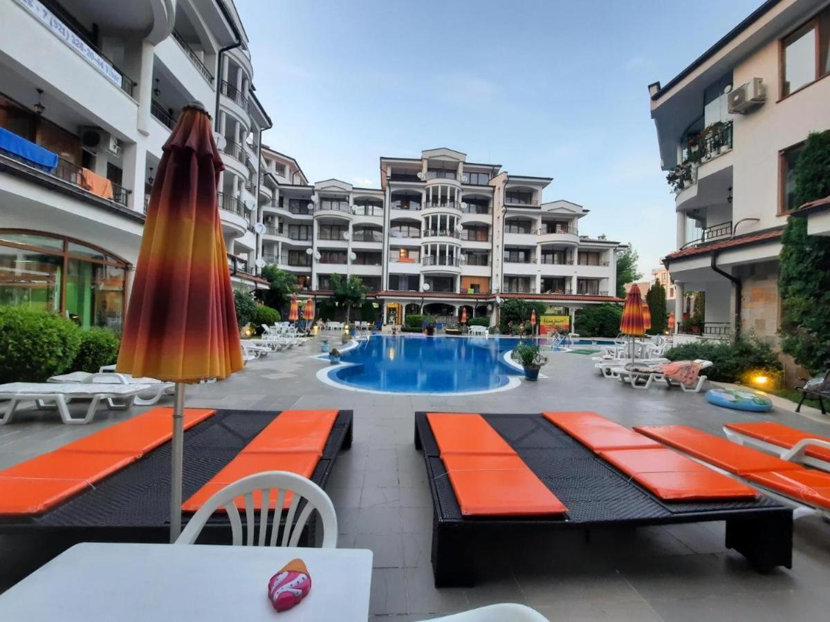 Dkapartments Chateau Valon Slăntjev Brjag Exteriör bild