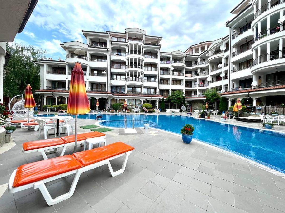 Dkapartments Chateau Valon Slăntjev Brjag Exteriör bild