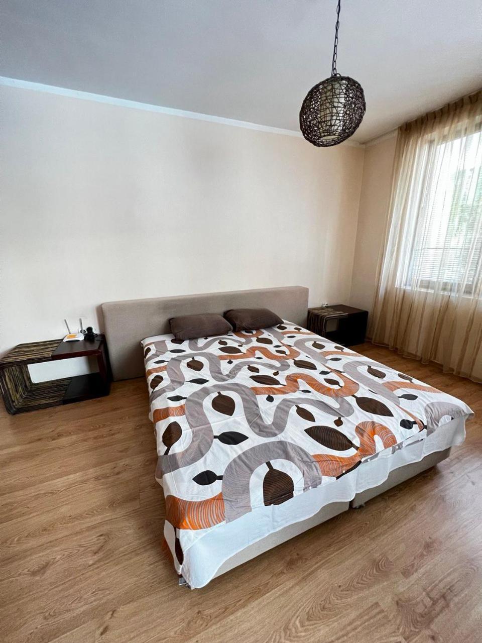 Dkapartments Chateau Valon Slăntjev Brjag Exteriör bild