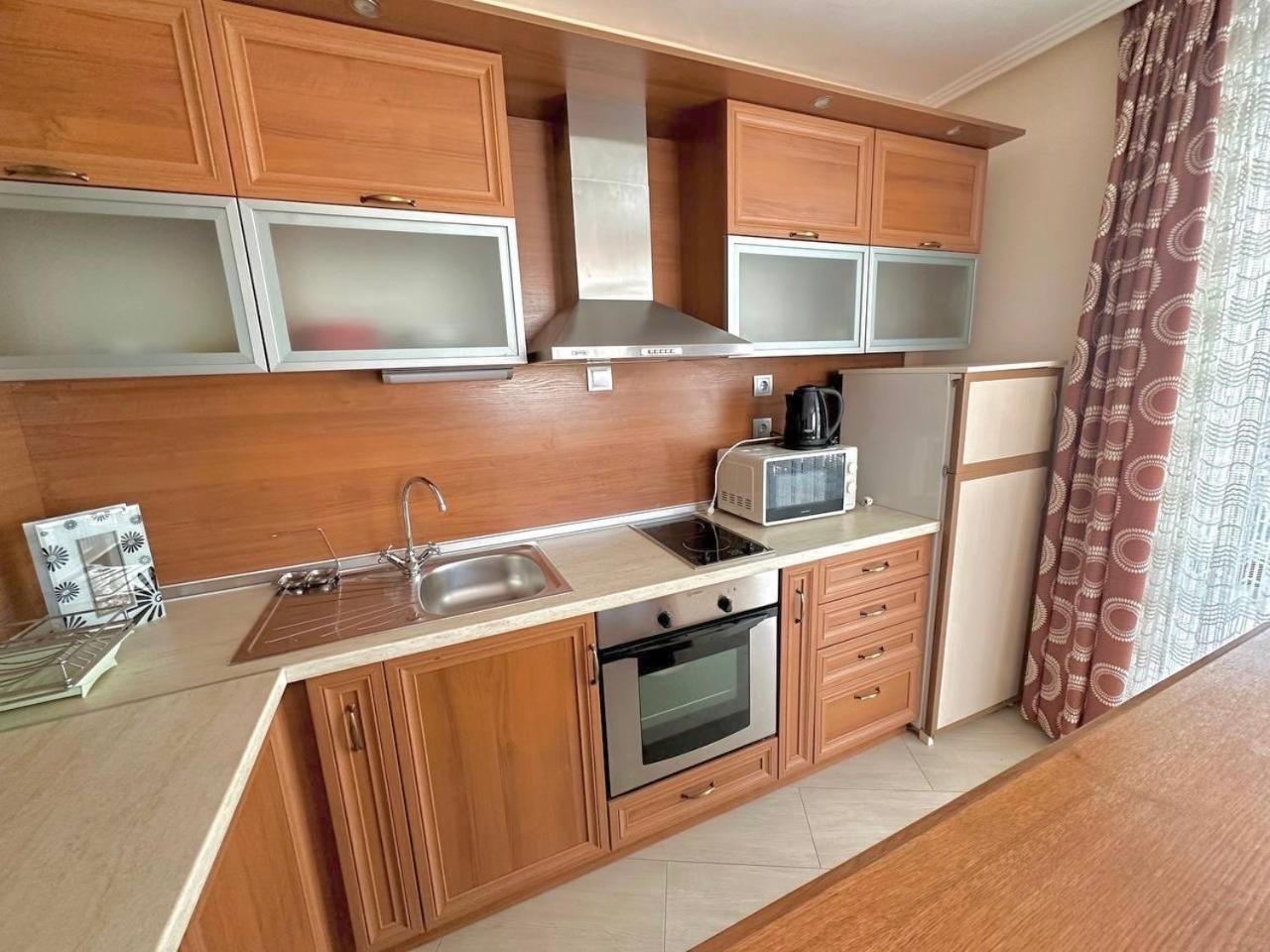 Dkapartments Chateau Valon Slăntjev Brjag Exteriör bild